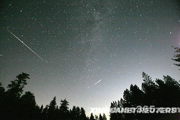 紫金山天文台：英仙座流星雨等四大天象登临8月星空